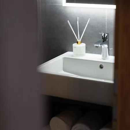 Schoneben * Wald im Pinzgau