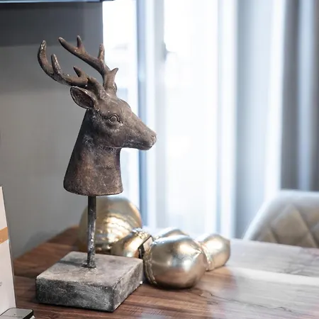 ホテル Schoneben ヴァルト・イム・ピンツガウ