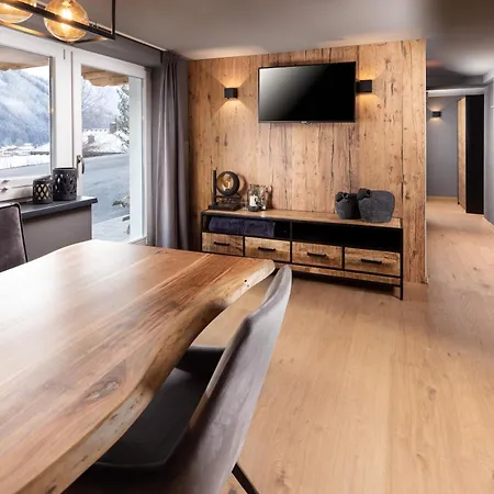 Schoneben Wald im Pinzgau