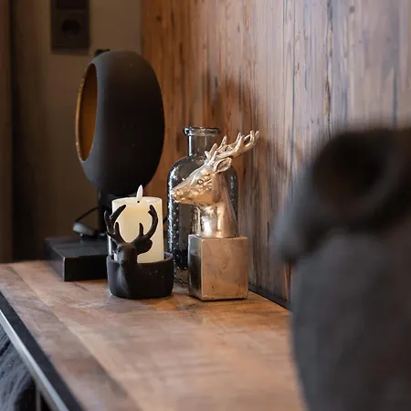 Schoneben Ξενοδοχείο *