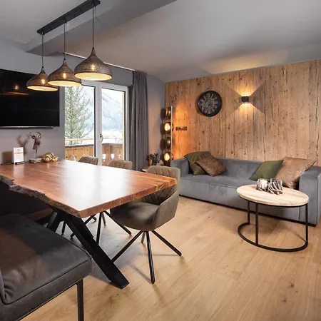 Schoneben * ヴァルト・イム・ピンツガウ