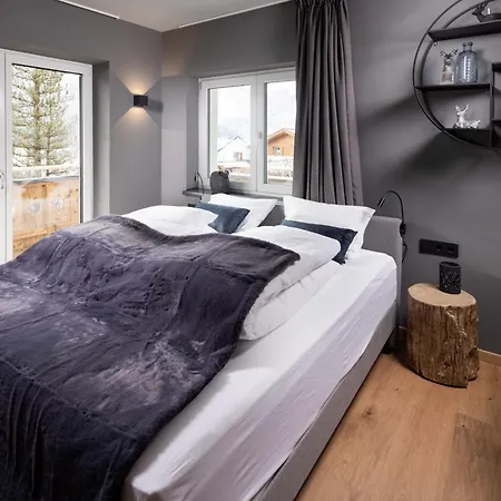 Schoneben * Wald im Pinzgau